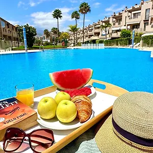 En Playa De La Tejita, El Medano Apartamento